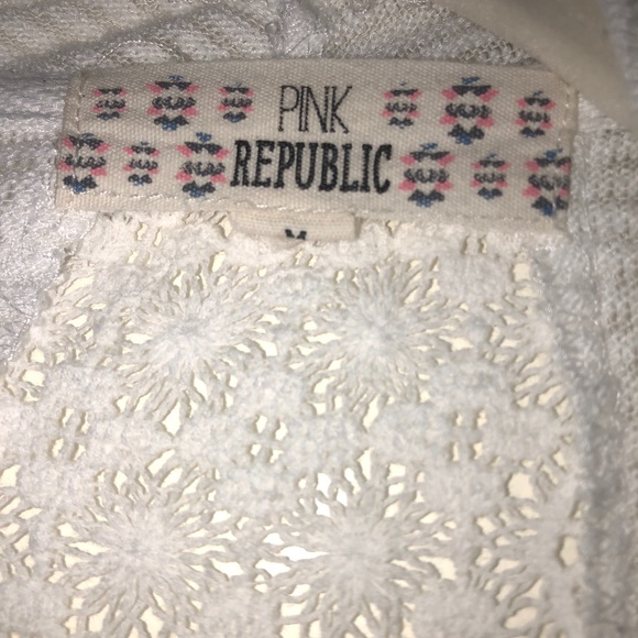 Girls white flowy sweater - Picture 3 of 3